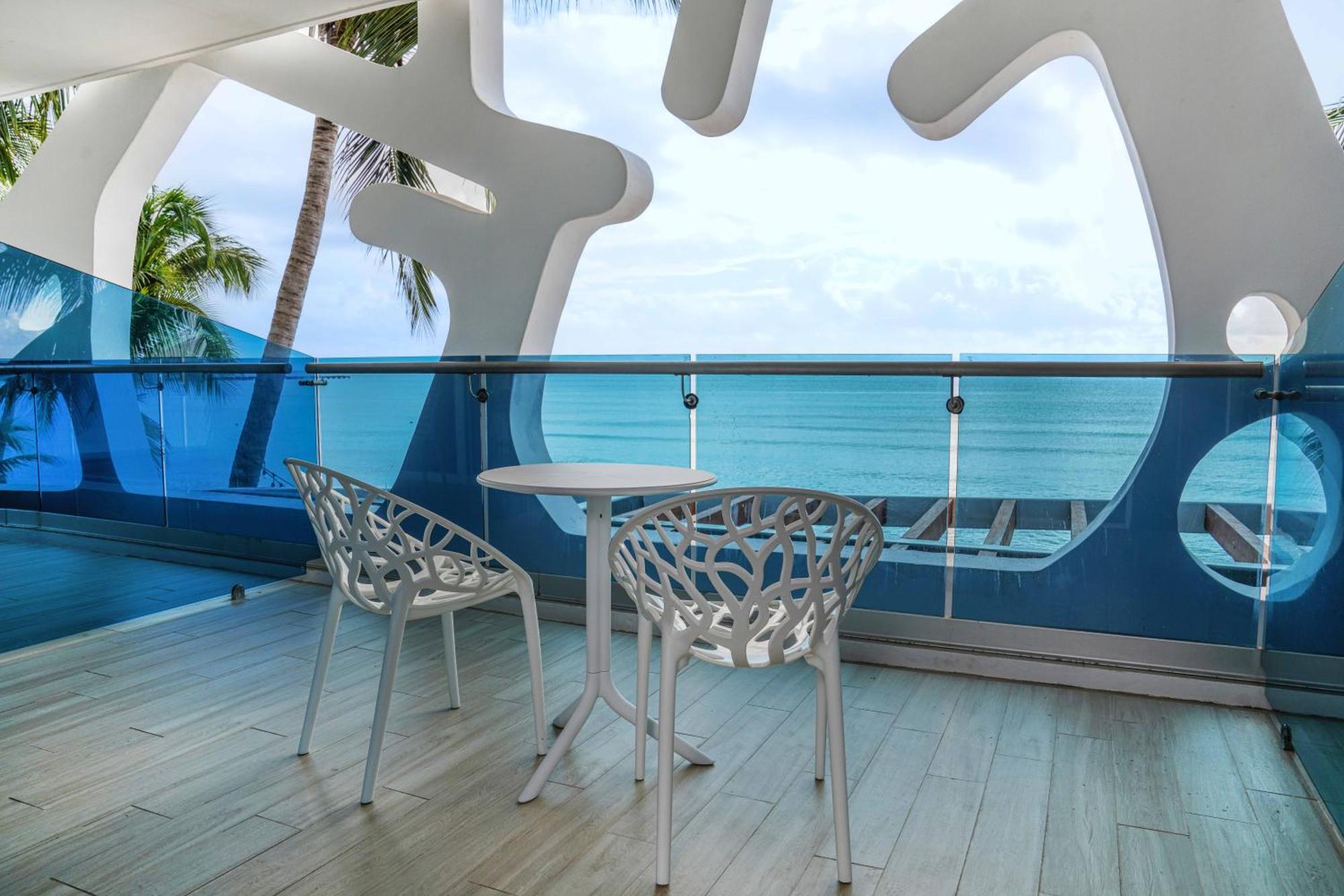 The Carmen Hotel - Ocean Front (Adults Only) Playa del Carmen Exterior foto